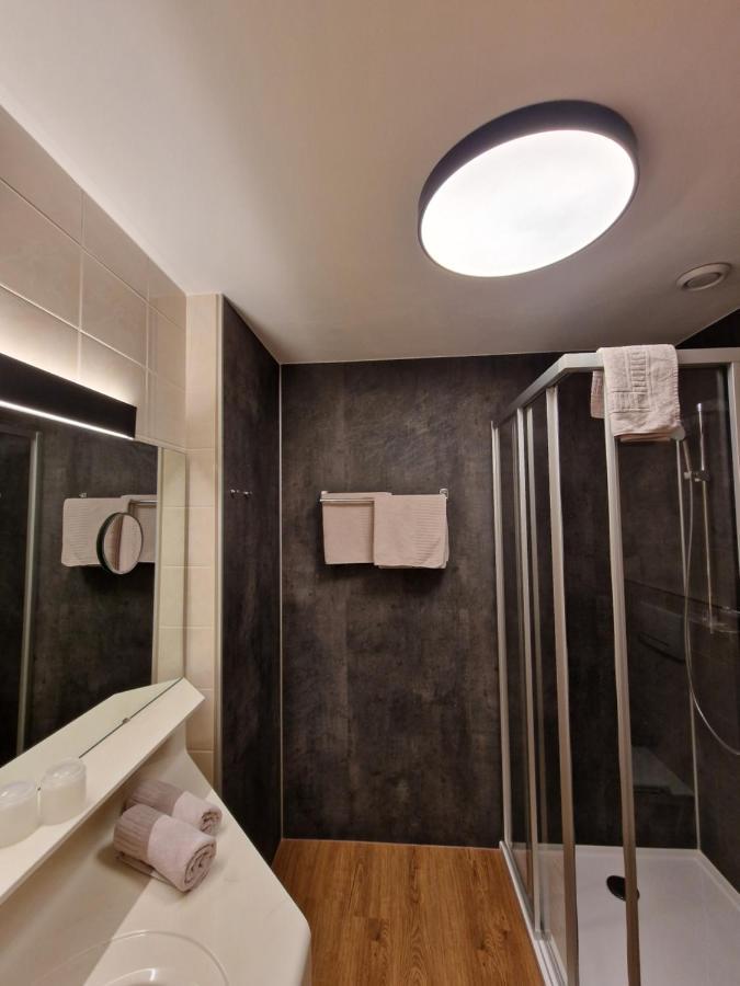 Hotel Romantica יארצנס מראה חיצוני תמונה